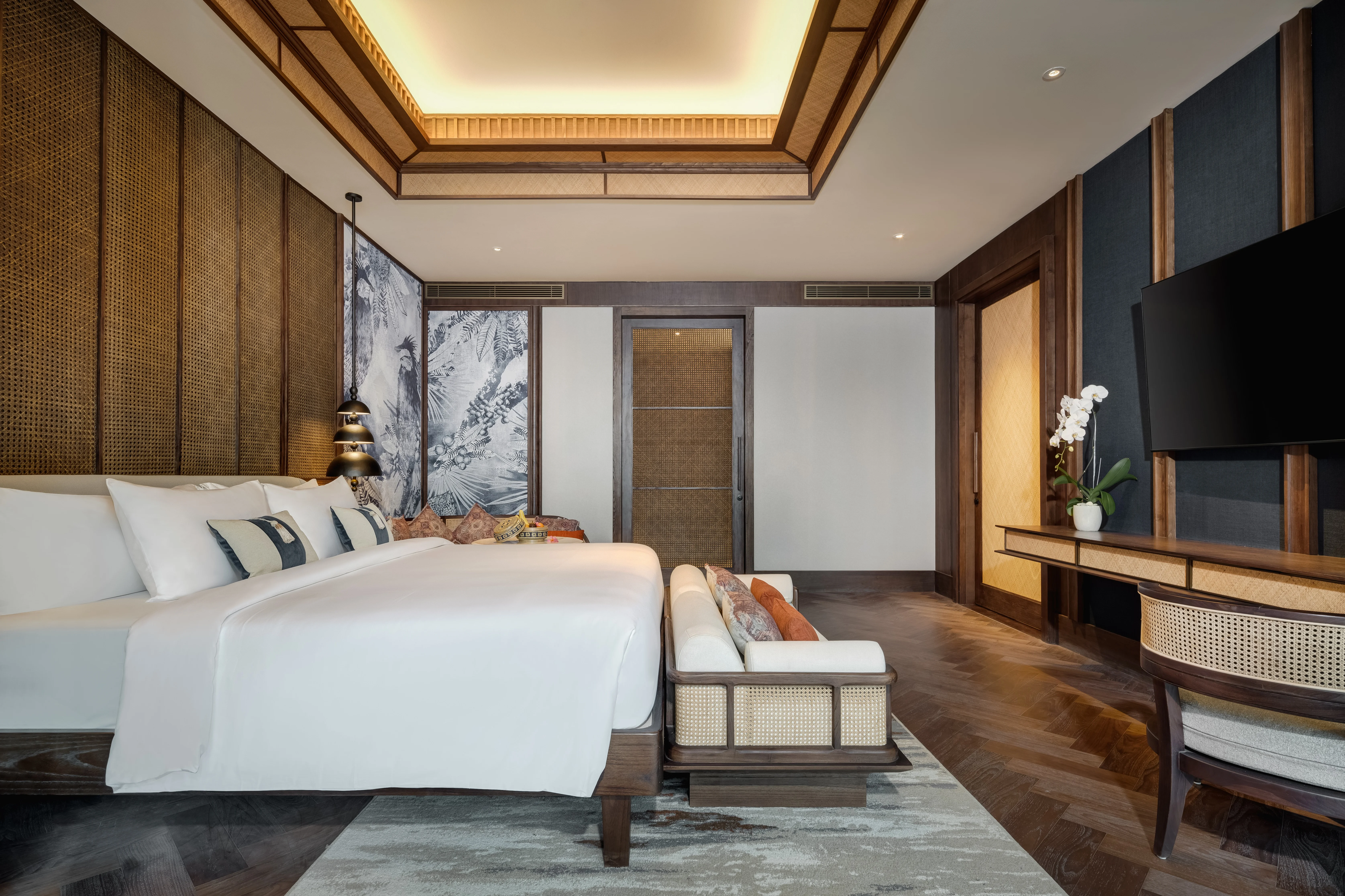 Corner Suite Ocean View